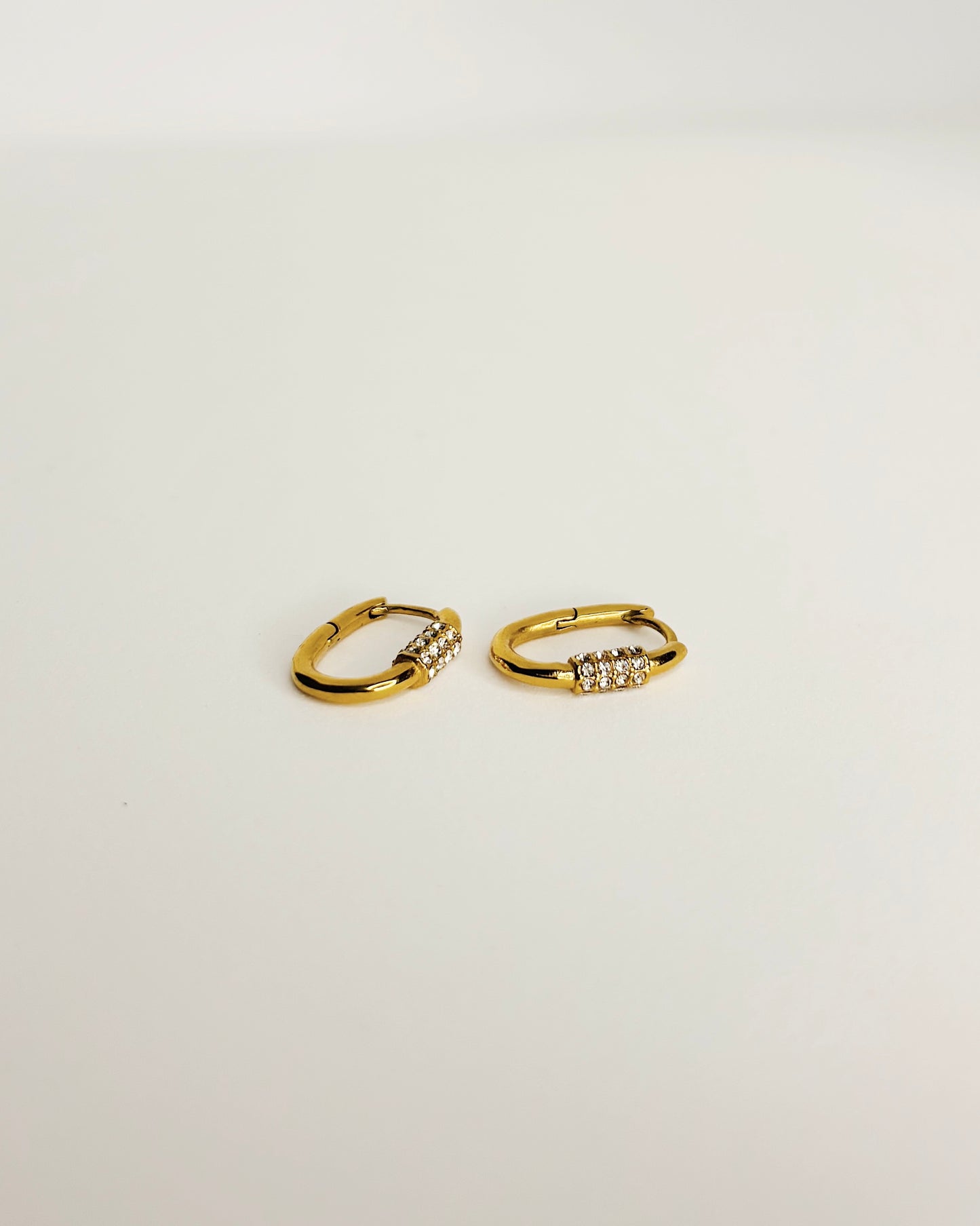 Earring | Eternal U-Shaped Inlaid