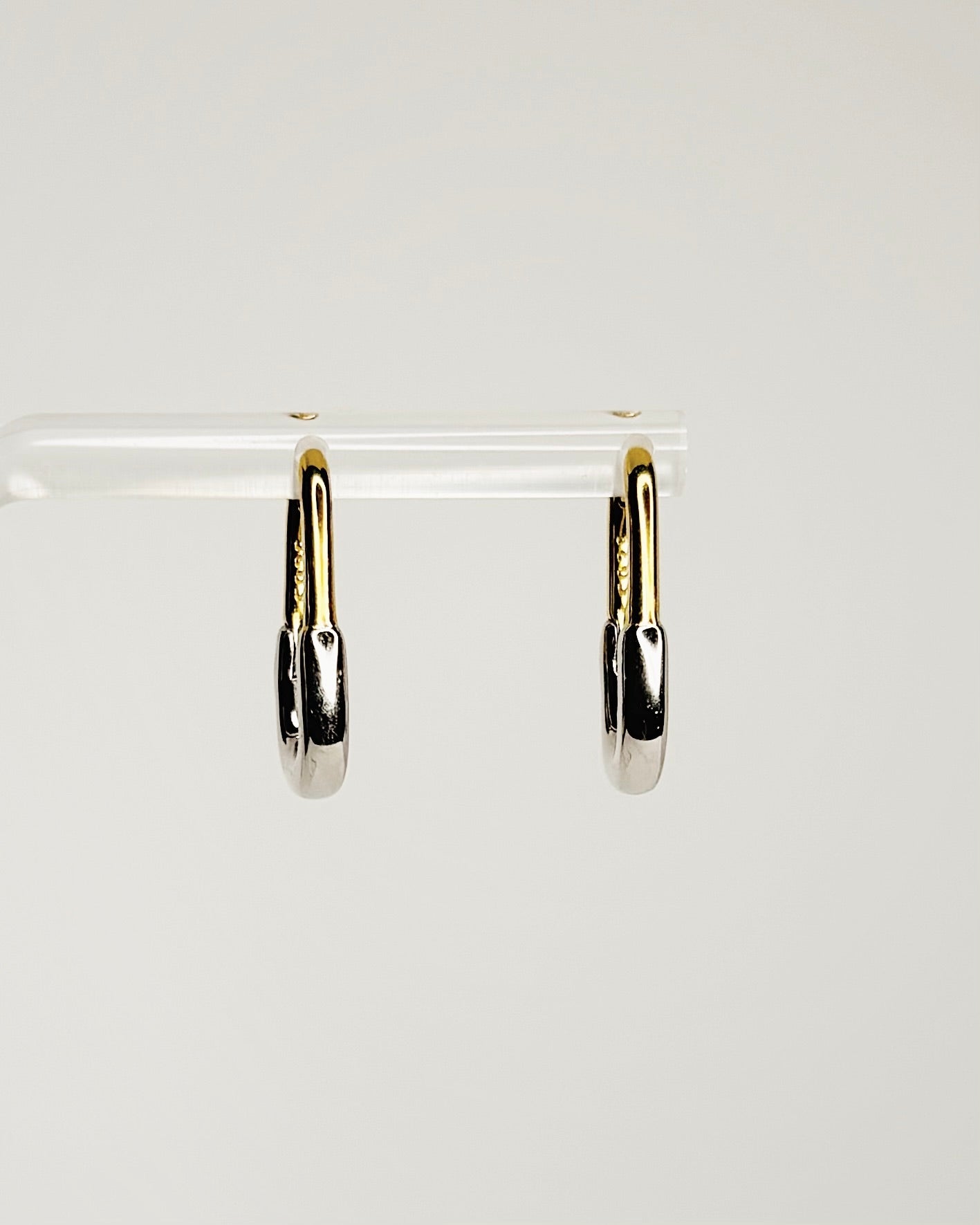 Earrings | Skinny Mixed Metal U-Hoop