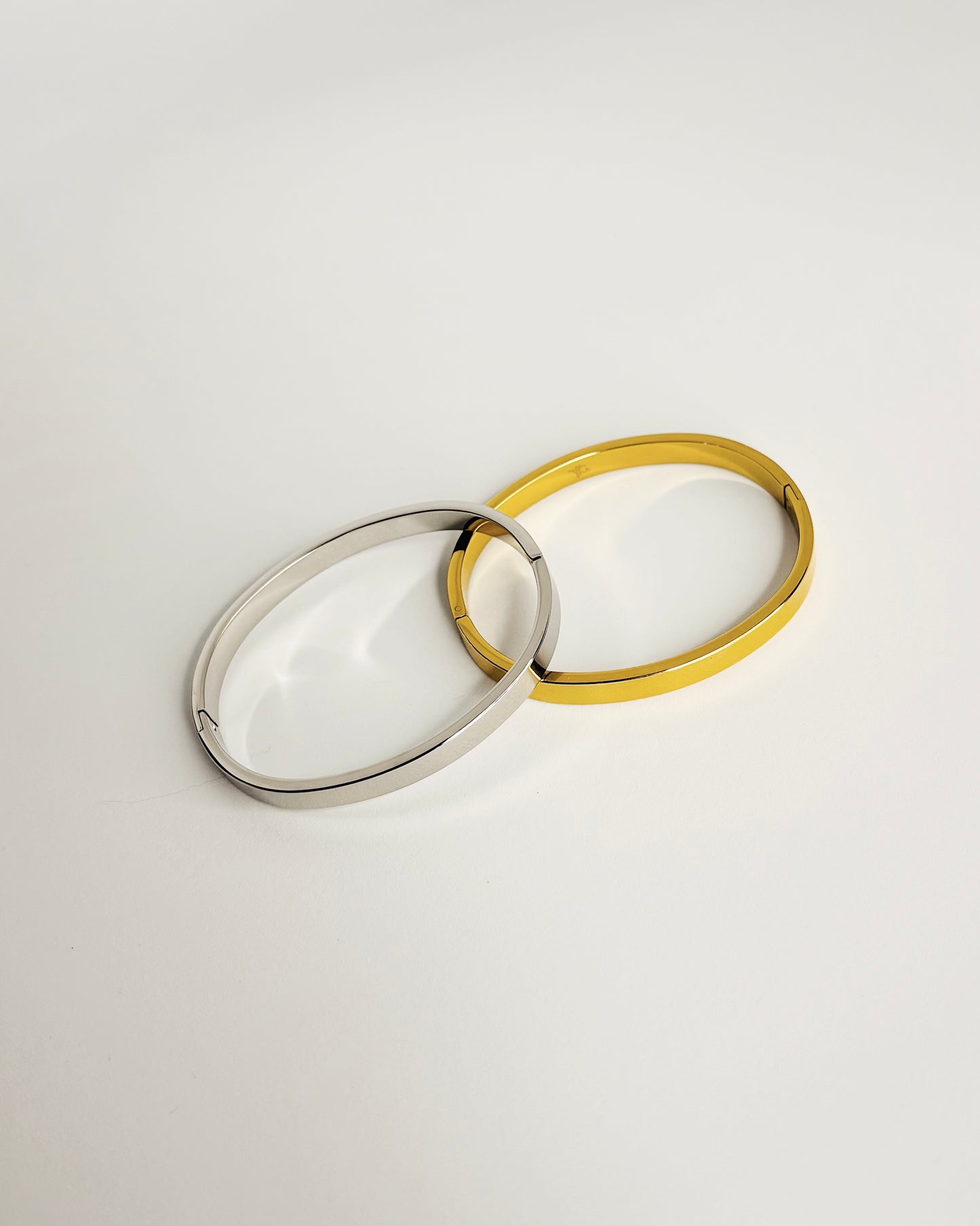 Bangle | The Bold Essential