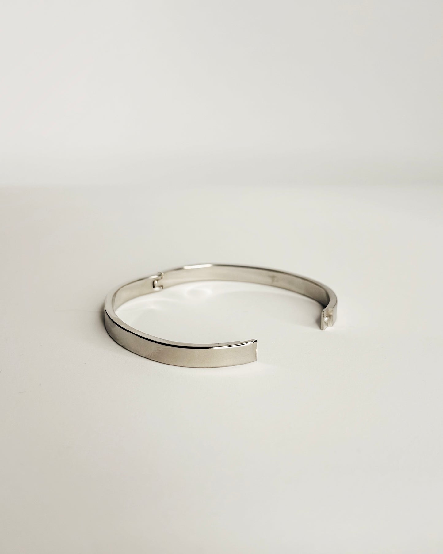 Bangle | The Bold Essential